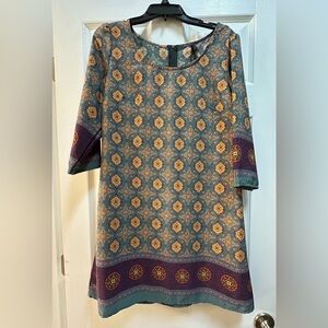 Mona B Medieval Mustard Maroon Green Shift Dress 3/4 Sleeve Size Large.